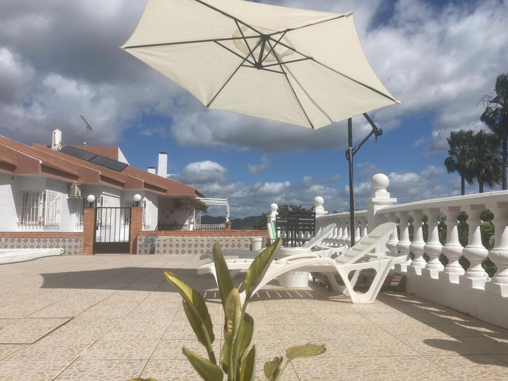 Vakantieverblijf Villa Kluever Alhaurín de la Torre Exteriör bild